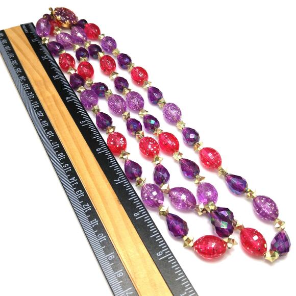 West Germany Glitter Beaded Necklace, Molded Plastic Purple Pink Beads, 1950s - Picture 9 of 10